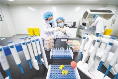 多维发力孕育“生”机 江苏生物医药产业成绩亮眼，引领生物科技产品研发新浪潮